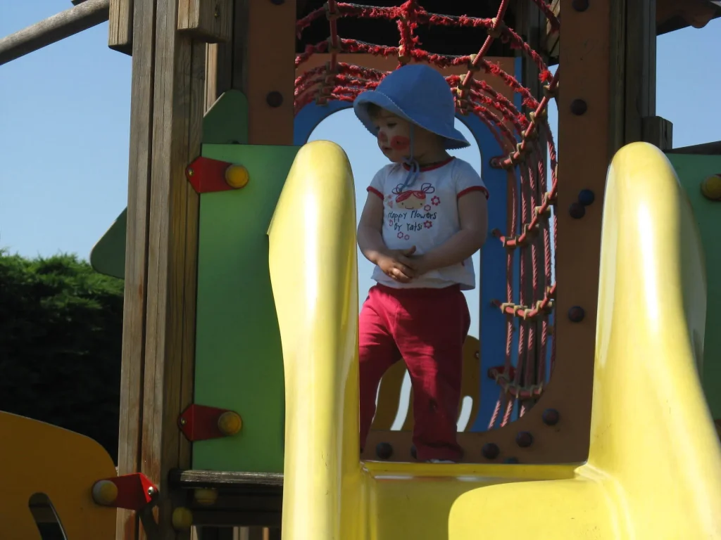 Niño en un parque